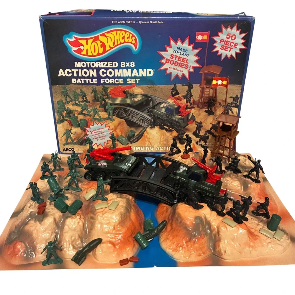 Hot Wheels Motorized 8x8 Action Command Battle Force Set Arco 2392 Complete 1986